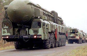 В Беларусь тайно ввезли еще 26 вагонов с российским ядерным оружием