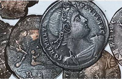 В море около Сардинии археологи обнаружили более 30 тыс. бронзовых монет IV века