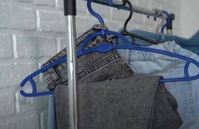Эту ошибку совершают почти все: эксперт рассказала, как правильно стирать джинсы - politeka.net - Россия - Китай - Украина - Индия - Пакистан