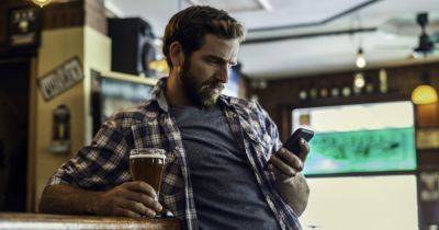 "Последний бокал был лишним": смартфоны научили определять, насколько пьяны их хозяева