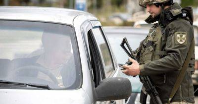 Мобилизация в Украине: могут ли ТЦК останавливать авто для вручения повестки
