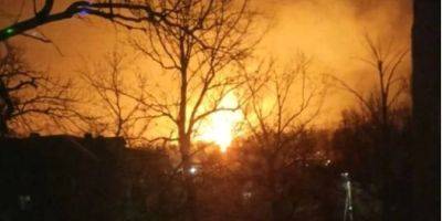 На пороховом заводе под Тамбовом прогремел взрыв и вспыхнул пожар — видео