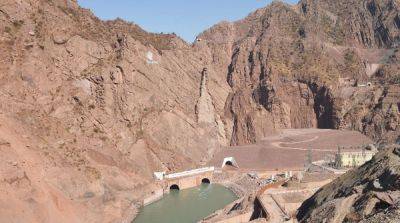 Рахмон в Саудовский Аравии обсудил финансирование Рогунской ГЭС