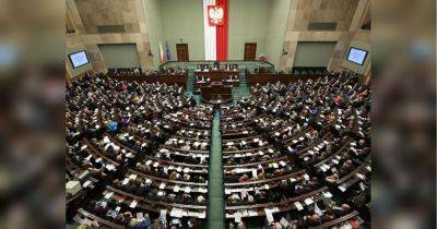 Оппозиция в Польше сформировала коалицию и требует от президента разрешить Дональду Туску возглавить правительство