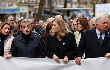 Марин Ле-Пен - Николя Саркози - Элизабет Борн - В Париже прошел крупнейший за последние годы марш против антисемитизма - charter97.org - Белоруссия - Париж