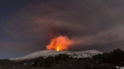 La Sicilia: на Сицилии произошло очередное извержение вулкана Этна