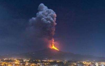 На Сицилии проснулся вулкан Этна - korrespondent.net - Украина - Италия - Сицилия