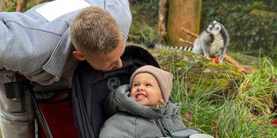 «Бесценные моменты». Зинченко с радостью прогулялся по зоопарку со своей доченькой — фото
