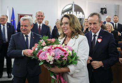В Польше спикером Сената избрали Малгожату Кидаву-Блоньскую