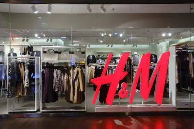 H&M на этой неделе возобновит работу в ТРЦ Retroville и River Mall — Forbes