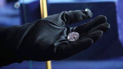 В Минфине предупредили о риске для рынка камней из-за санкций против алмазов РФ