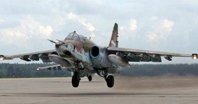 Уже восьмой за месяц: ВСУ сбили российский самолет Су-25 под Авдеевкой (карта)