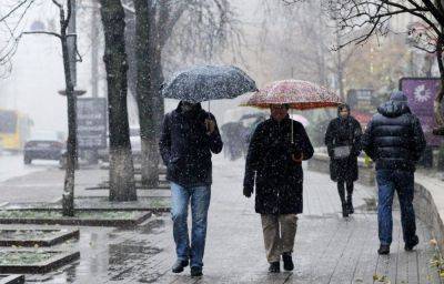 Доставайте шапки, свитера и шубы: в Украину летит мощное похолодание. Что говорят синоптики