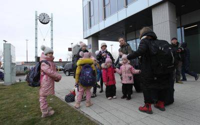 Пятерых детей забрали в странах Европы от выехавших с Харьковщины родителей