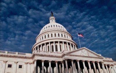Чак Шумер - Майк Джонсон - Сенат США поддержал резолюцию во избежание шатдауна - korrespondent.net - США - Украина - Израиль - Тайвань