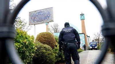 Немецкая полиция преследует "экстремистов", поддерживающих "Хезболлах"
