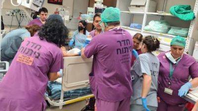 Боевики ХАМАСа выстрелили в живот беременной на 9-м месяце, ребенок умер - vesty.co.il - Израиль