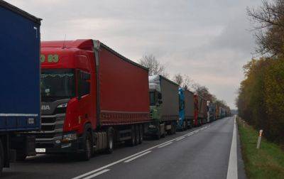 Словацкие перевозчики на час заблокировали границу с Украиной