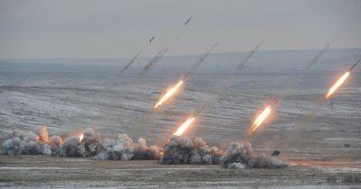 "Ракеты плюс БПЛА": эксперт рассказал, готовит ли РФ массированные обстрелы (видео)