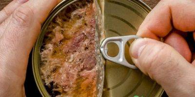 Эти правила помогут не отравиться: как выбрать качественные и безопасные мясные консервы