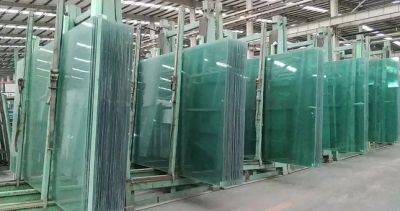 В Таджикистане в прошедшем году произведено 8,9 тысячи квадратных метров стекла