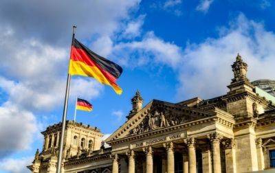 Германия "заморозила" помощь Украине на 8 млрд евро - СМИ