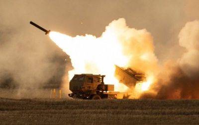 HIMARS уничтожил вражеские грузовики со снарядами - korrespondent.net - Россия - Украина