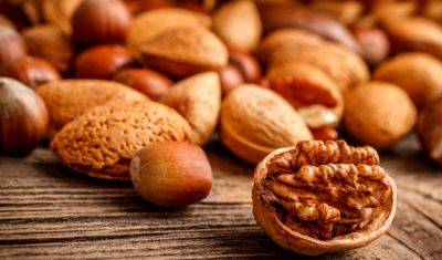 Жирные бока и второй подбородок вам гарантирован: какие орехи самые калорийные