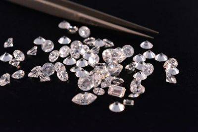 ЕС запретит российские алмазы с начала 2024 года — Reuters