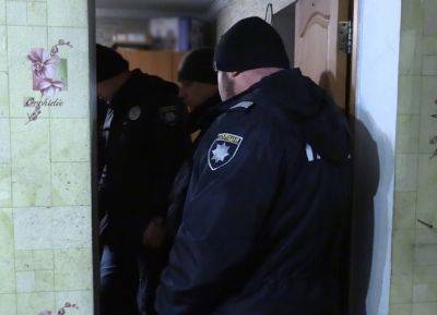 Тела трех человек нашли в доме на Днепропетровщине: в полиции раскрыли детали