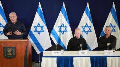Нетаниягу: "Давление на Израиль усиливается, минимальные уступки необходимы"