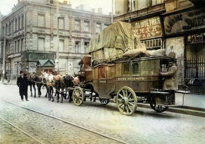 Дилижансы в Киеве - фото общественного транспорта в начале 20 столетия
