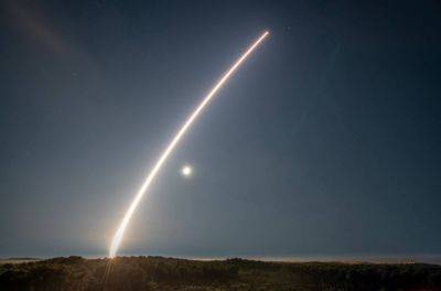 Франция провела запуск баллистической ракеты M51.3 - фото и видео