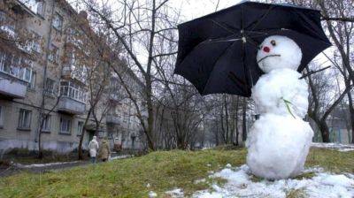 Будем ходить в футболках и куртках: климатологи рассказали об аномально теплой зиме в Украине
