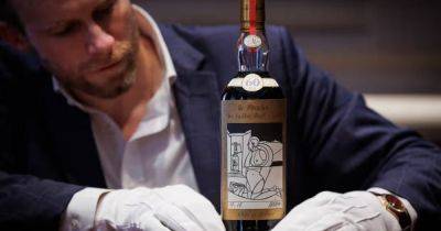 На аукционе в Лондоне установили рекорд: продали самую дорогую бутылку виски в мире (фото)