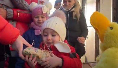 Маленькие украинцы получат подарки к Рождеству: кто и как может подать заявку