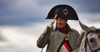 Почти 2 млн евро: шляпа Наполеона Бонапарта продана на аукционе в Париже