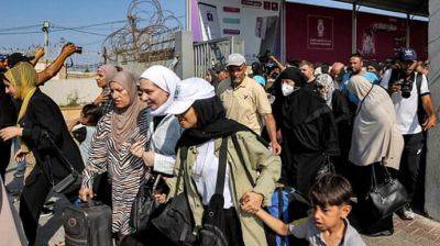 Египет впустит около 7 тысяч иностранцев в рамках эвакуации из Газы