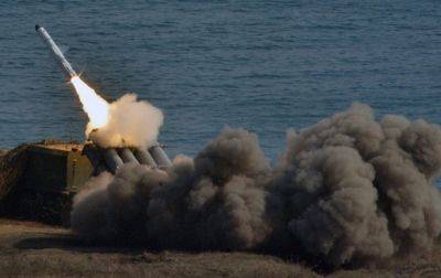 Россия выпустила по Украине БПЛА и ракеты