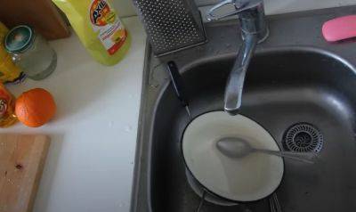 Как легко отмыть посуду в холодной воде: дешево и просто - politeka.net - Украина