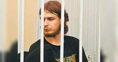 Убивал и ел подростков: путин помиловал российского сатаниста, поучаствовавшего в войне против Украины