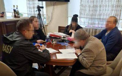 Застройщик пытался подкупить руководство Минобщества 15 квартирами в Киеве