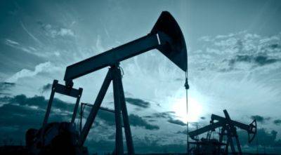 Цены на нефть начали падать после роста на прошлой неделе