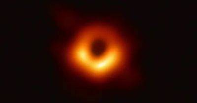 Световой меч джедаев длиной в миллионы световых лет: что нашли в галактике M87