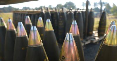 Кузница демократии: ЕС в 4 раза увеличит производство боеприпасов до конца 2024 года