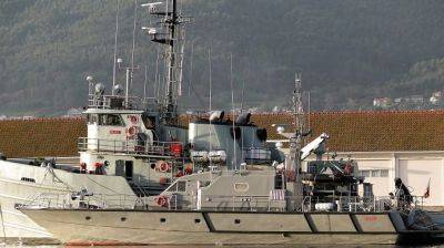 Испания выразила протест Британии из-за перехвата военного судна