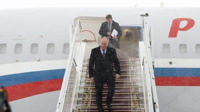 Путин прилетел к Лукашенко на саммит ОДКБ