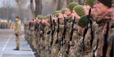 Мобилизация в Украине. В Сухопутных войсках объяснили, какие категории призываются сразу после ВЛК и сколько длится обучение.