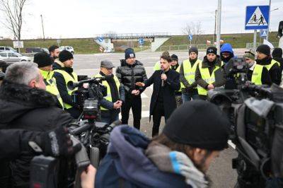 Роберт Телус - Поляки блокируют границу с Украиной - забастовщиков поддержал депутат из партии Туска - apostrophe.ua - Украина - Польша - Блокада