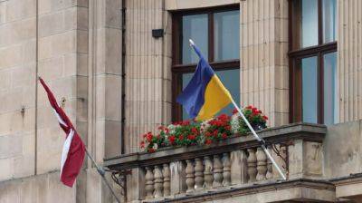 Сейм Латвии одобрил продление поддержки украинских беженцев
